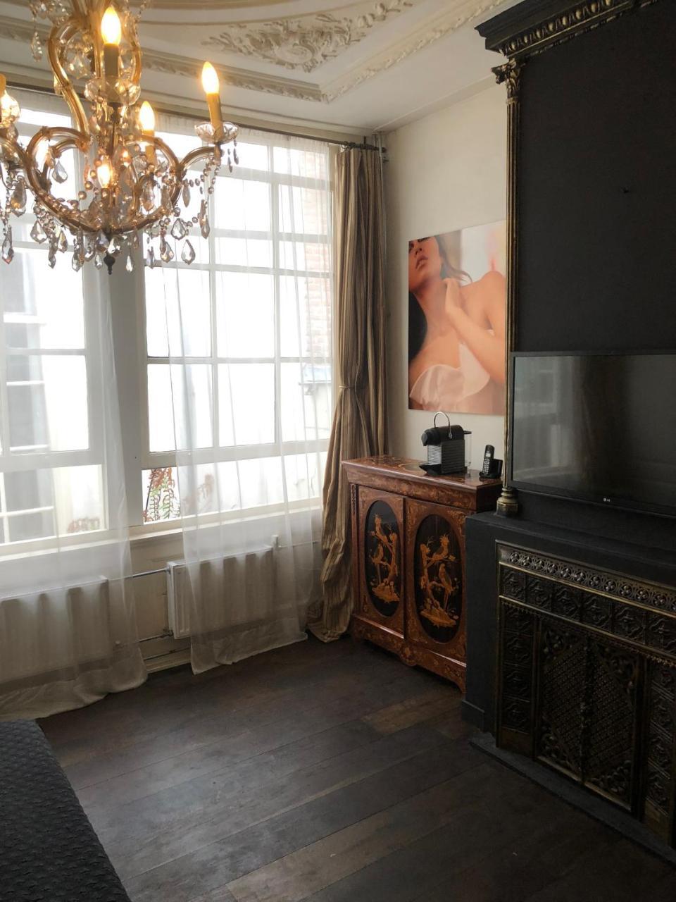 Bed & Breakfast Canal House 1680